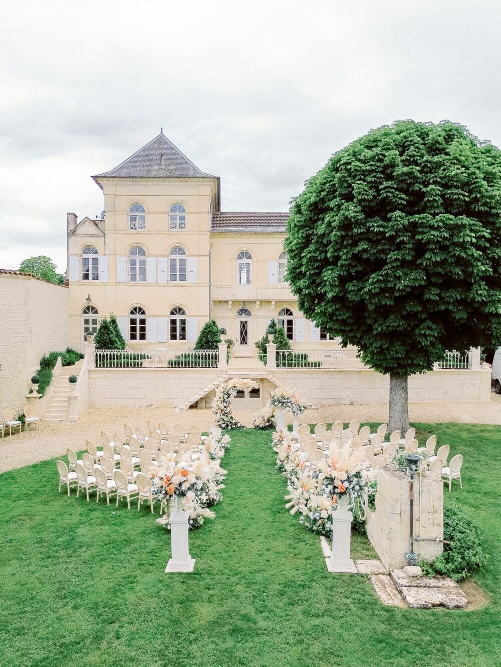 Wedding ceremony setup at Château N)3, Cognac