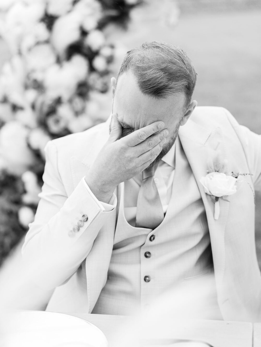 Groom emotion