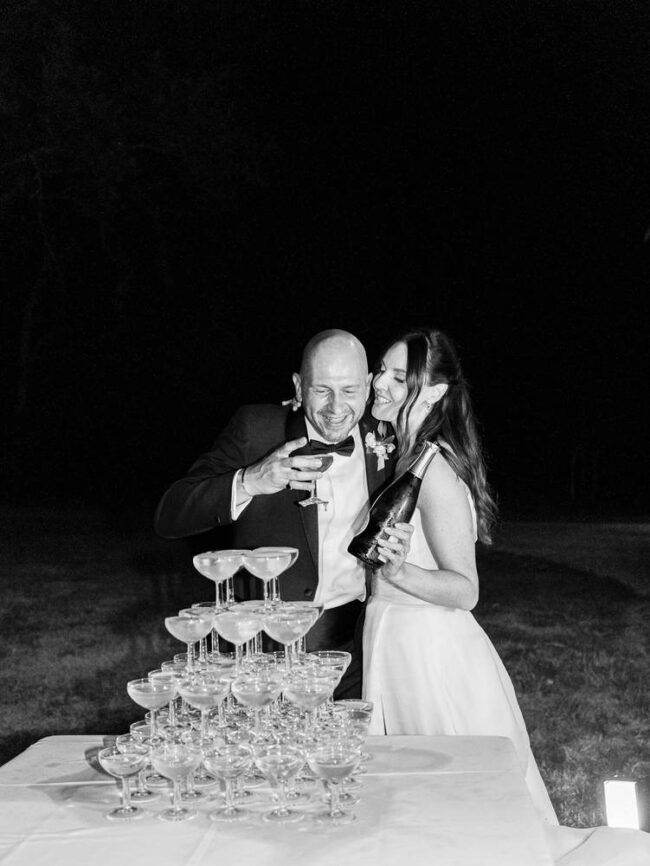 Fontaine de champagne au clos des charmes / champagne tower