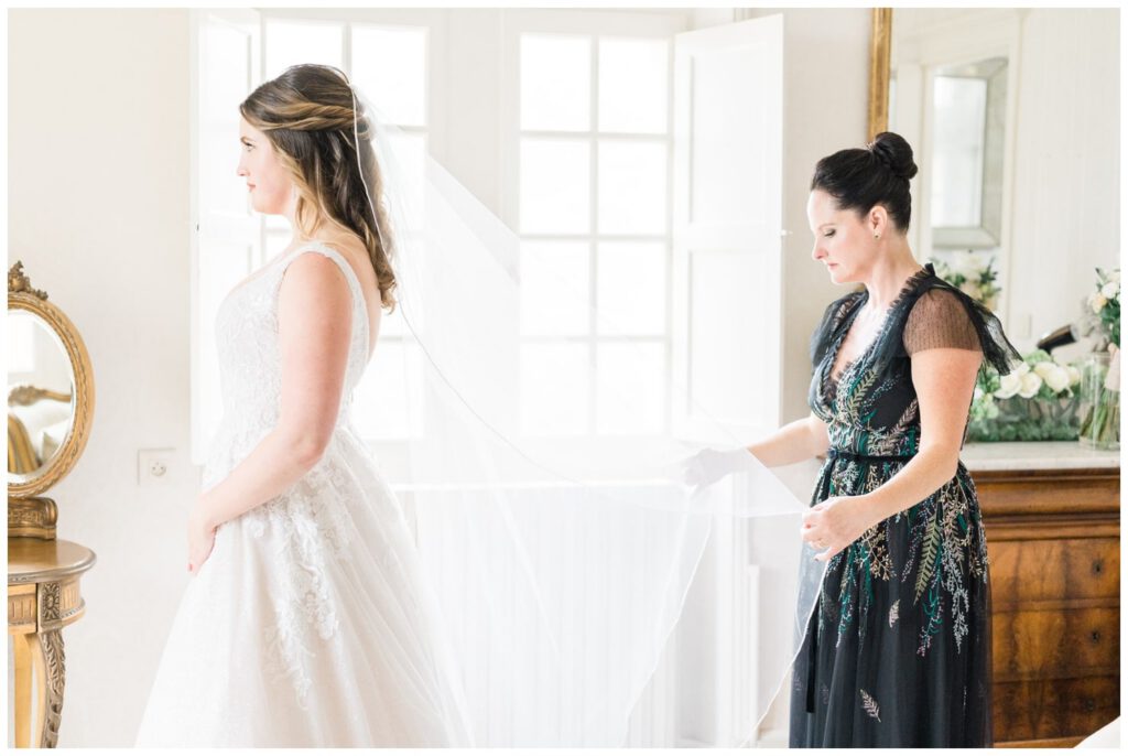 habillage de la mariée