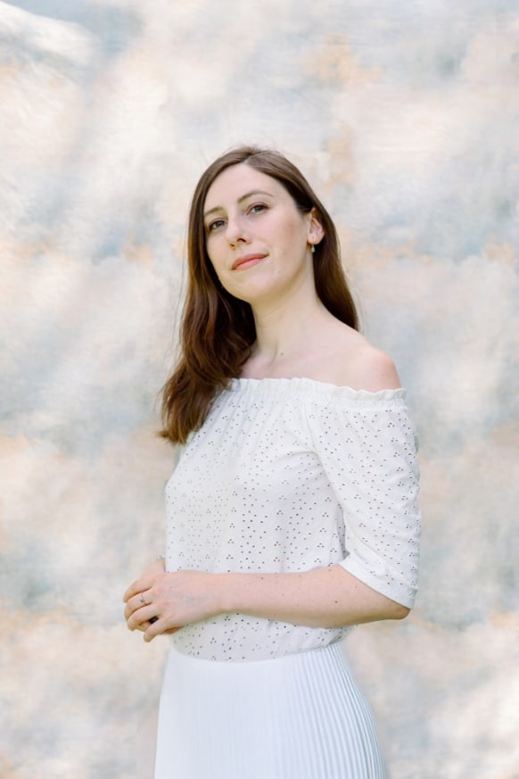 Portrait de la photographe Clémence Aresu