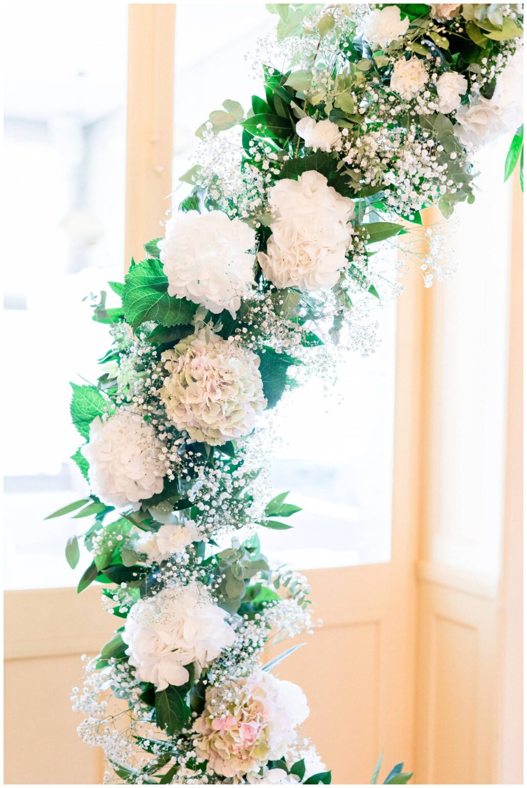 arche de mariage fleurie