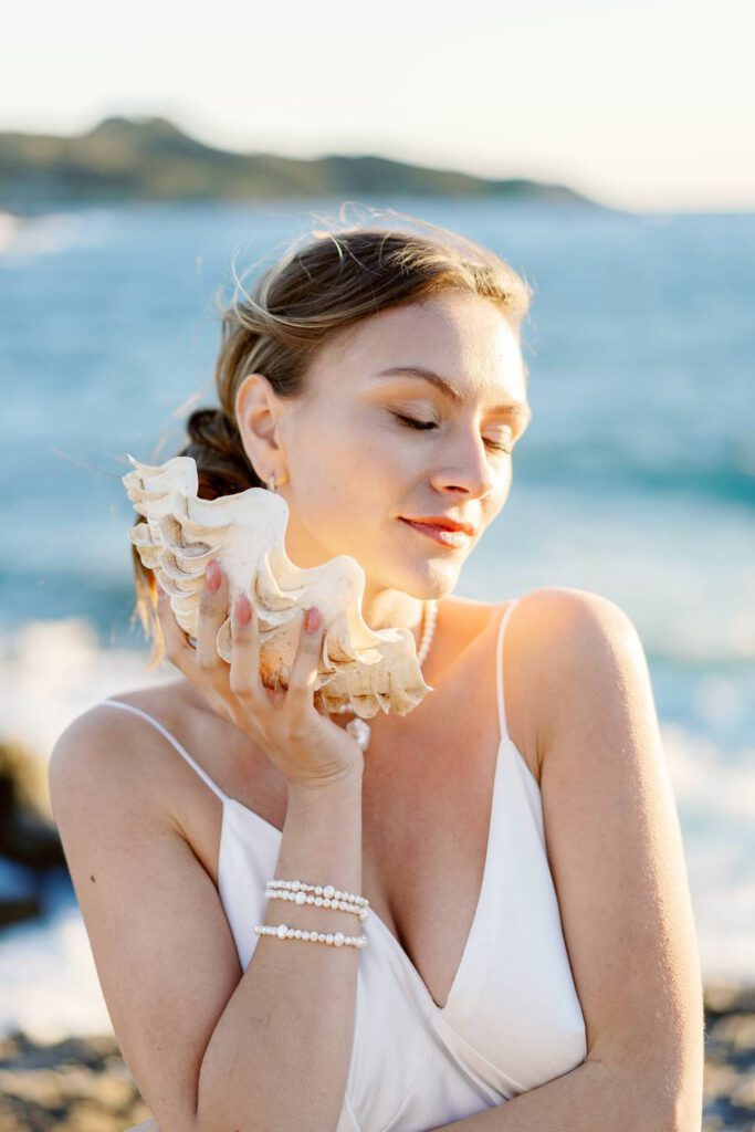 bride with a seashell