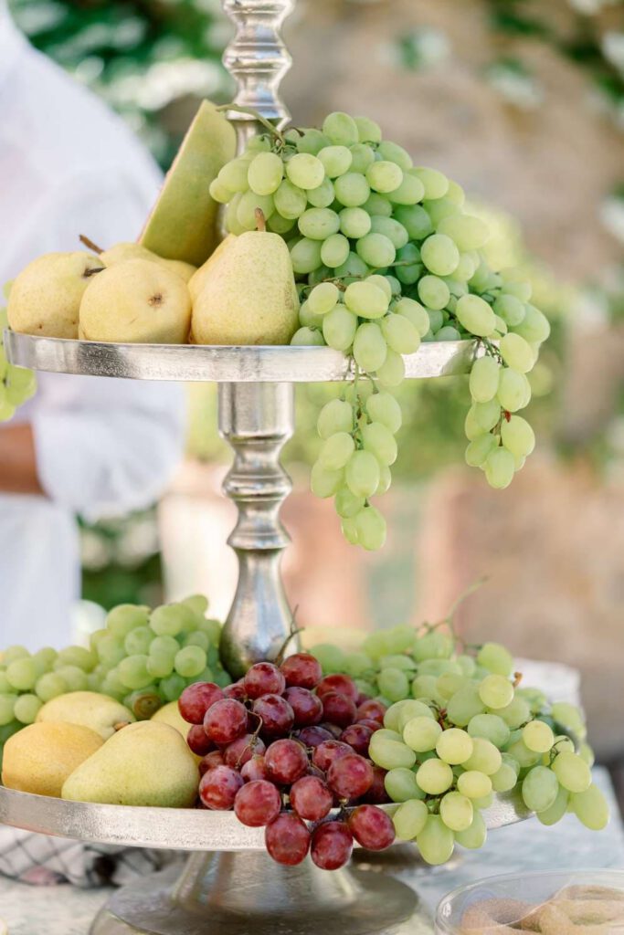 grapes and fruits