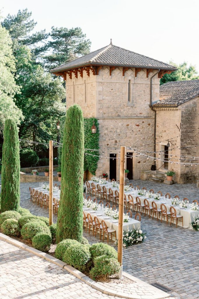 Dinner reception at chateau de Fontareches