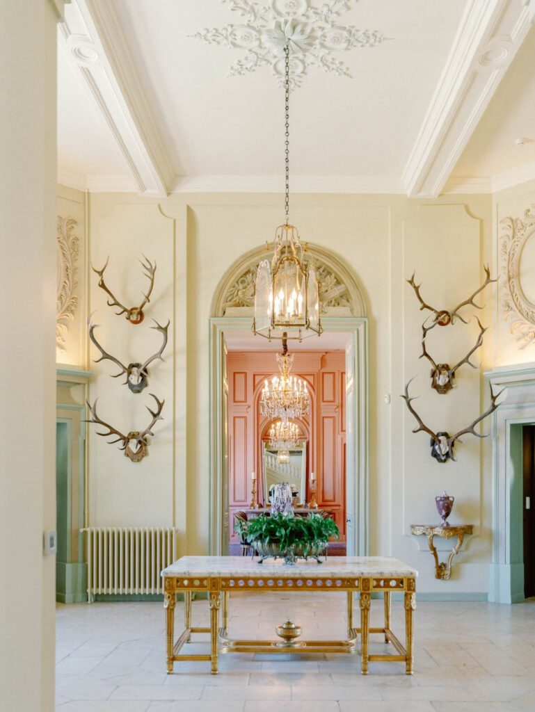 hall of Château du Grand Lucé