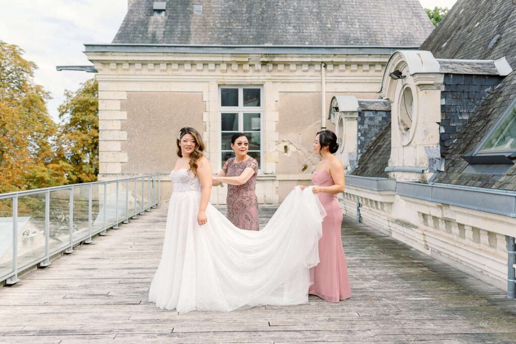 habillage de la mariée