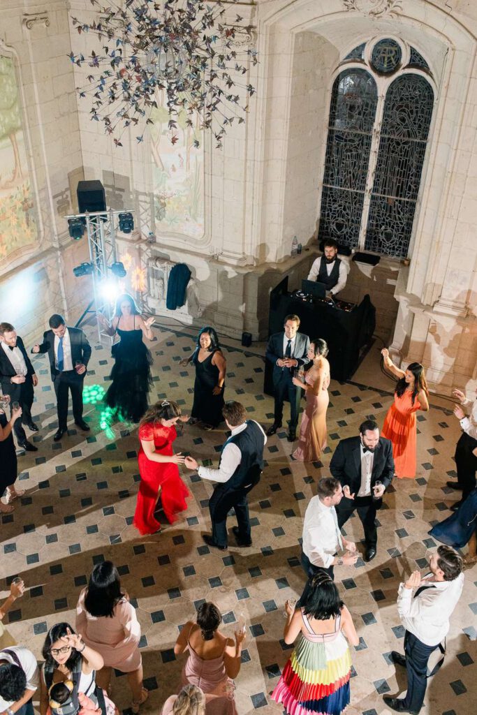 soirée dansante de mariage au Château de Jalesnes