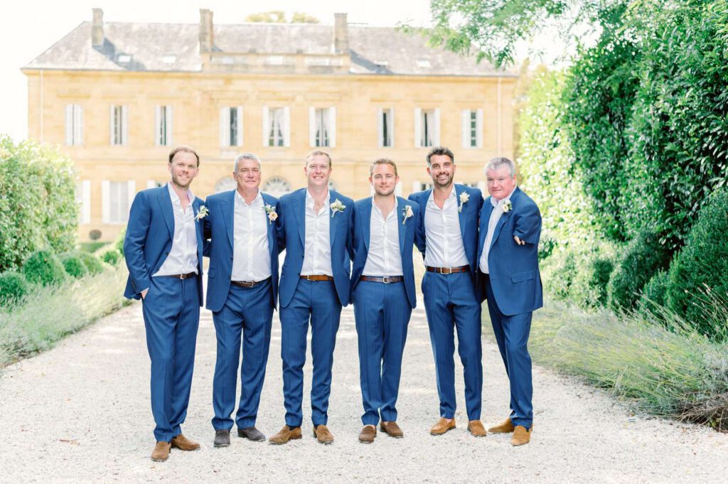 portrait du mariés et ses témoins - groom and his groomsmen