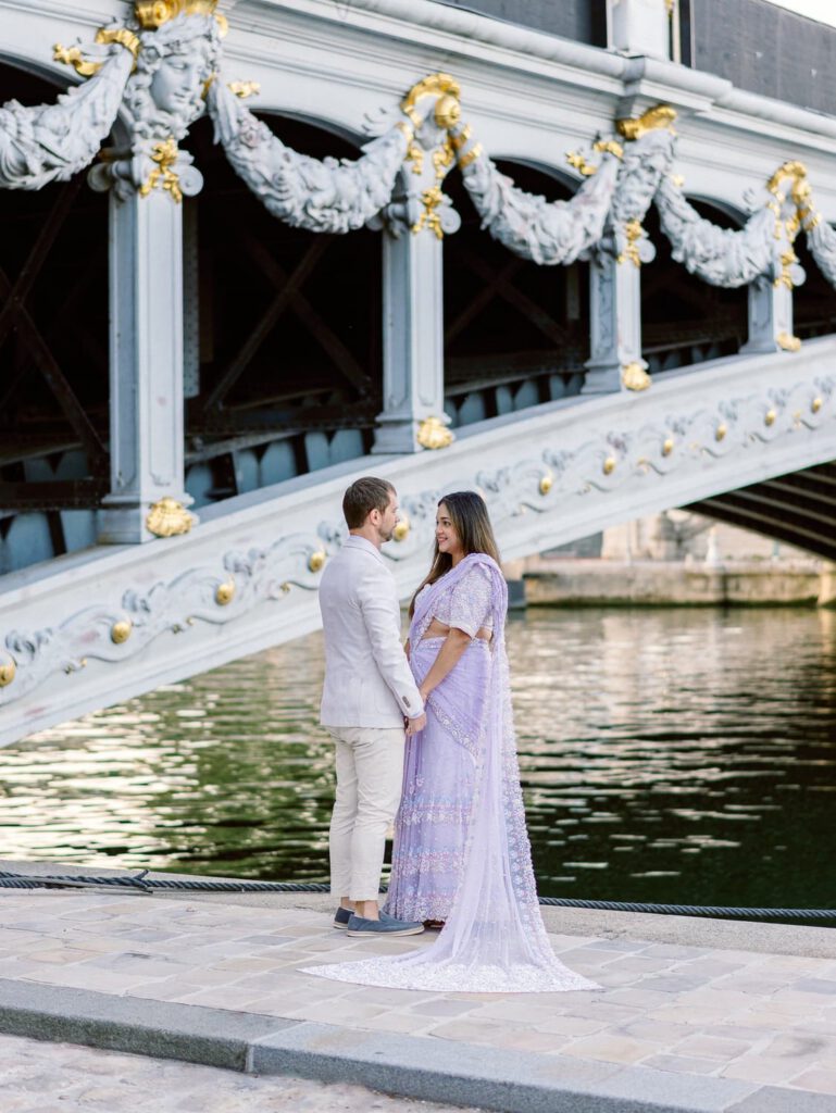 engagement photo session on pont alexandre III in Paris