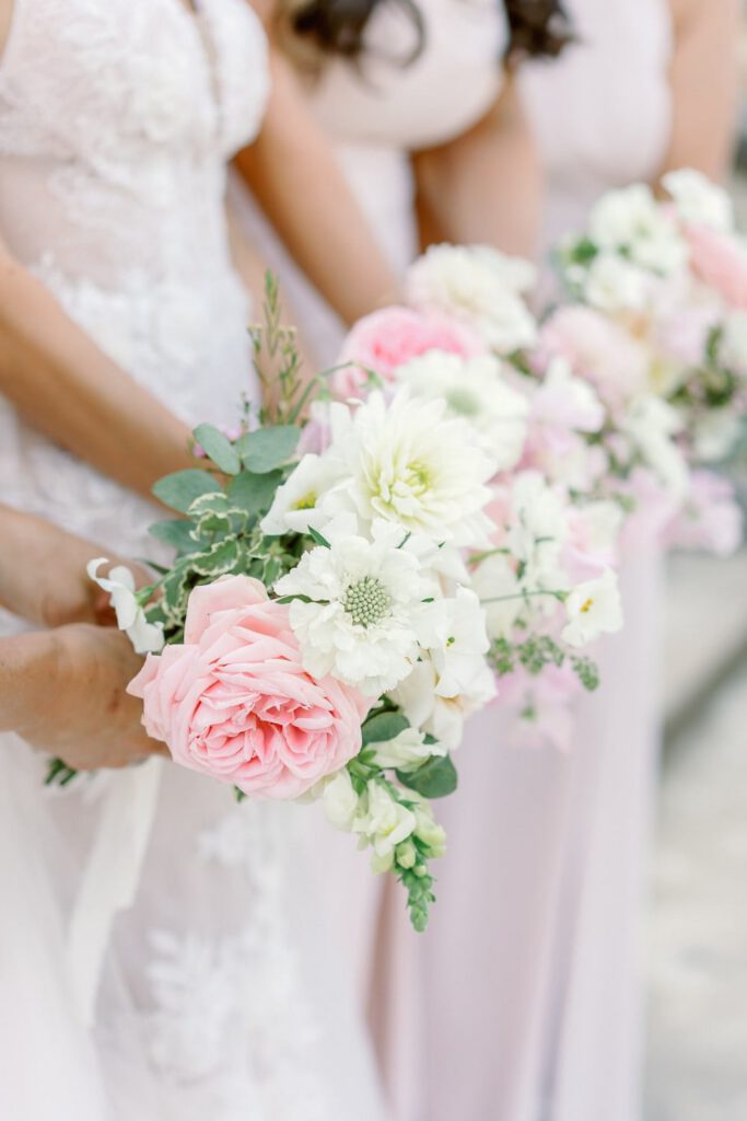 pastel bridesmaids bouquets