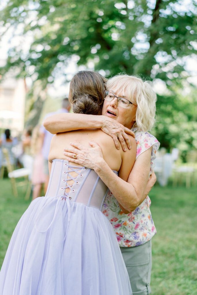 hug