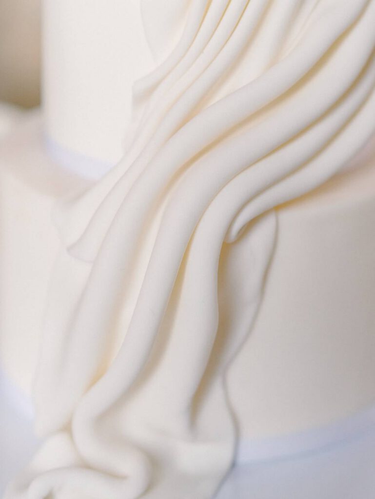 white wedding cake texture