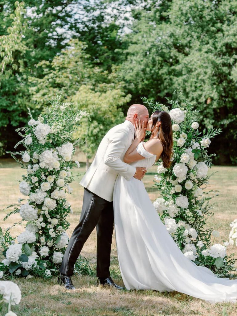 Wedding ceremony at clos des charmes