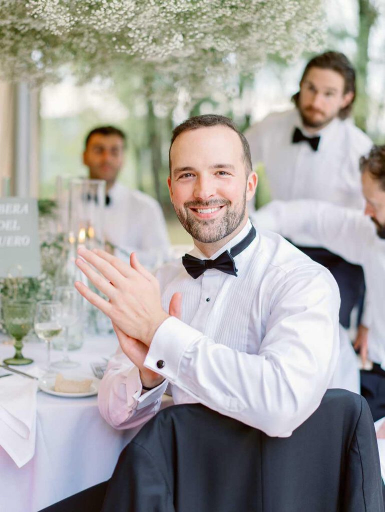 Guest applauding