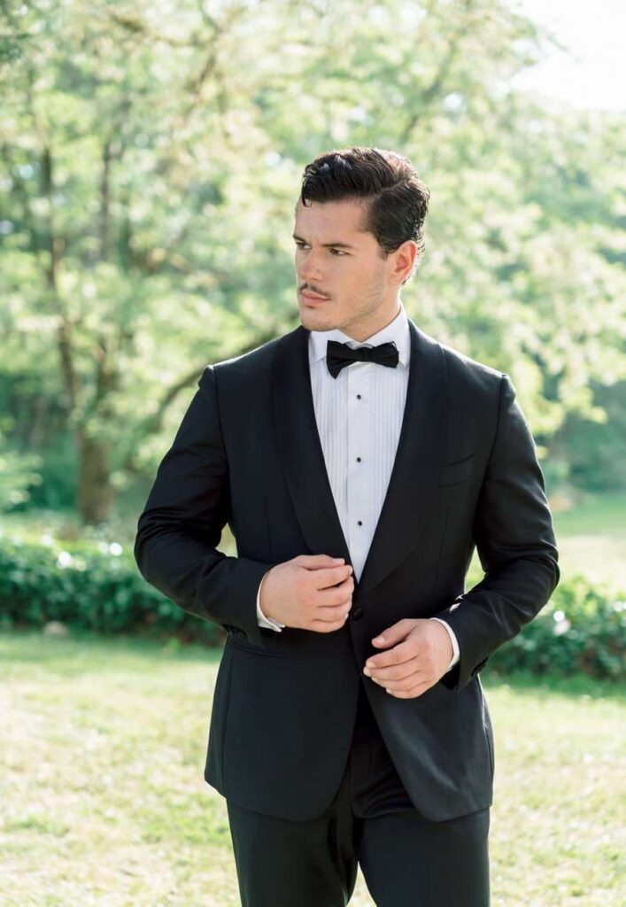 groom portrait