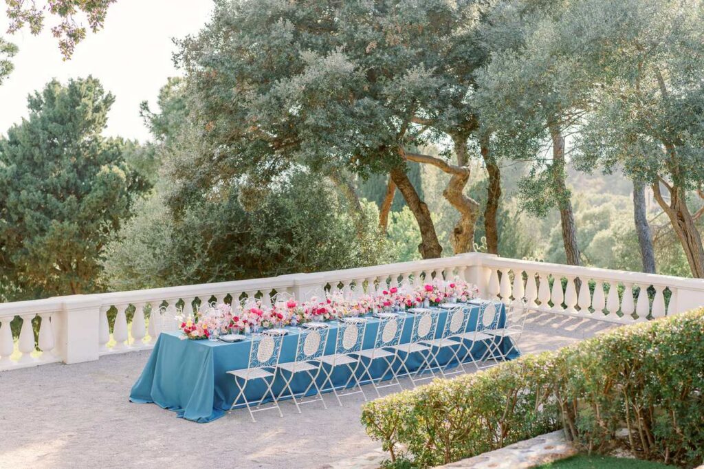 wedding table at castel bay