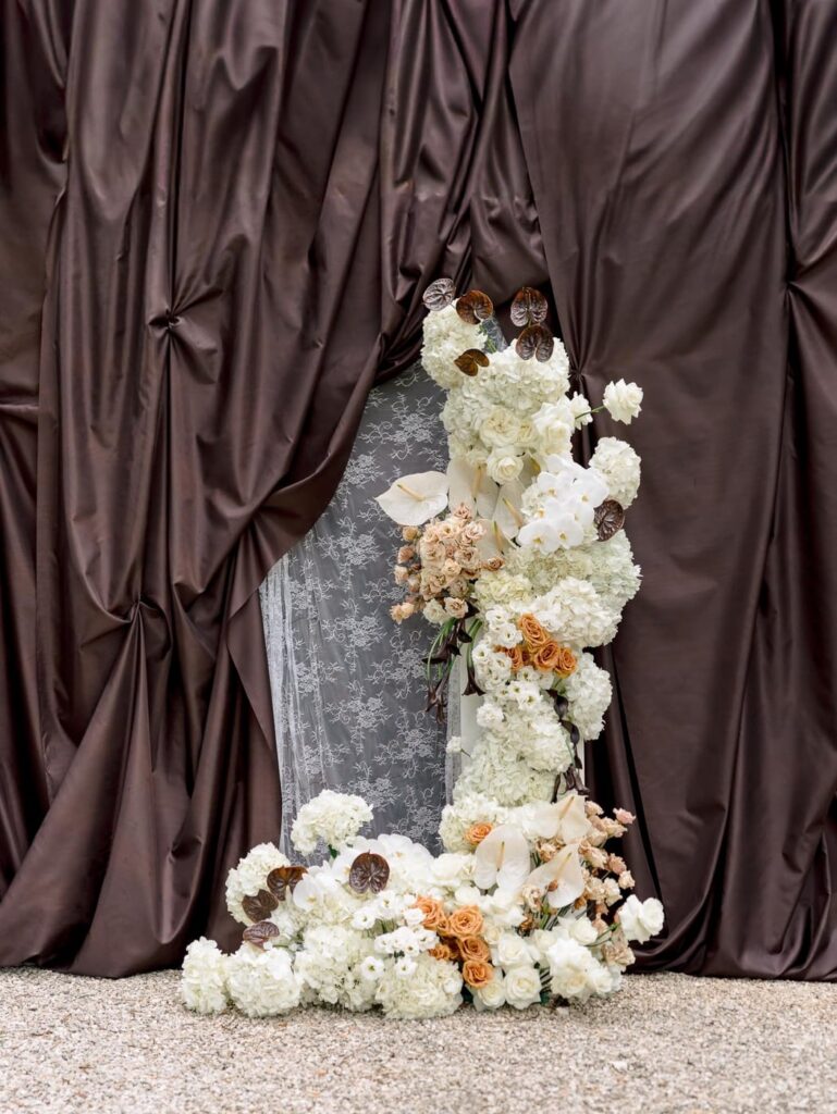 Wedding ceremony at Chateau de Bagatelle in Dordogne
