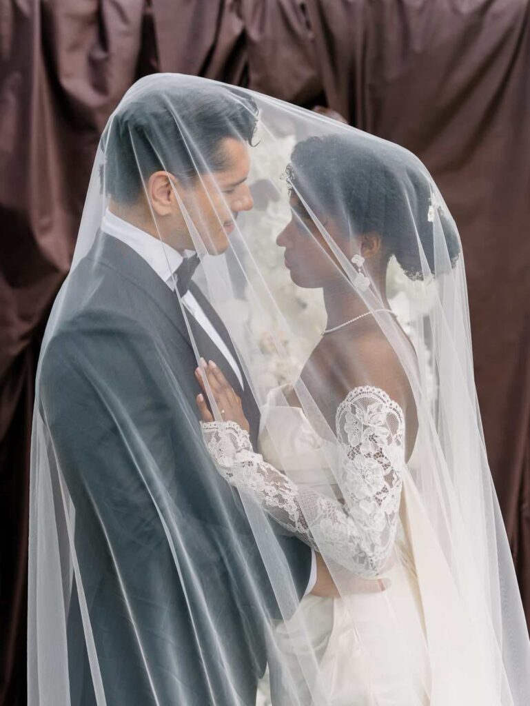 Wedding ceremony at Chateau de Bagatelle in Dordogne