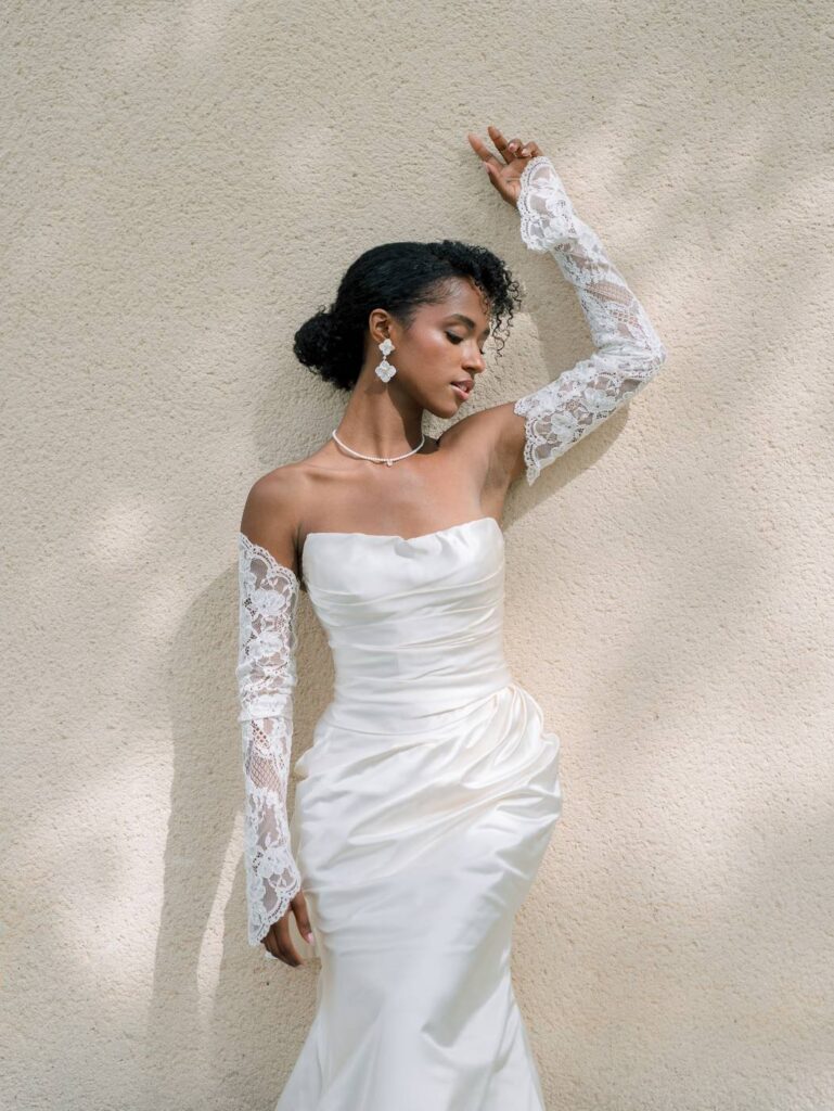 Bride portrait at Chateau de Bagatelle in Dordogne