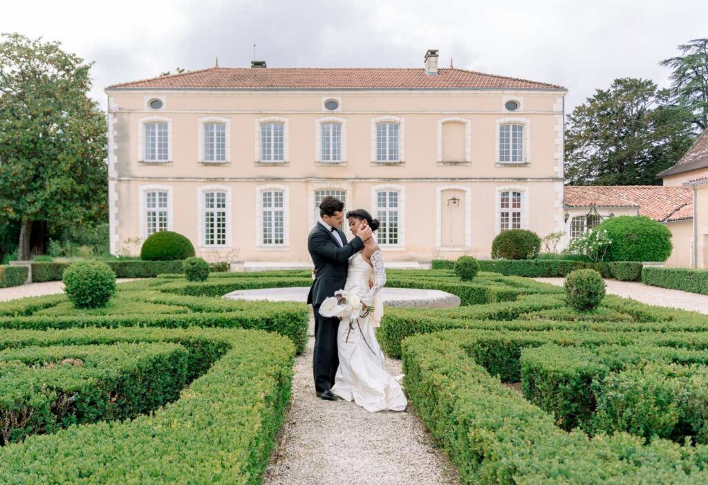 Bride and groom portraits at Chateau de Bagatelle in Dordogne