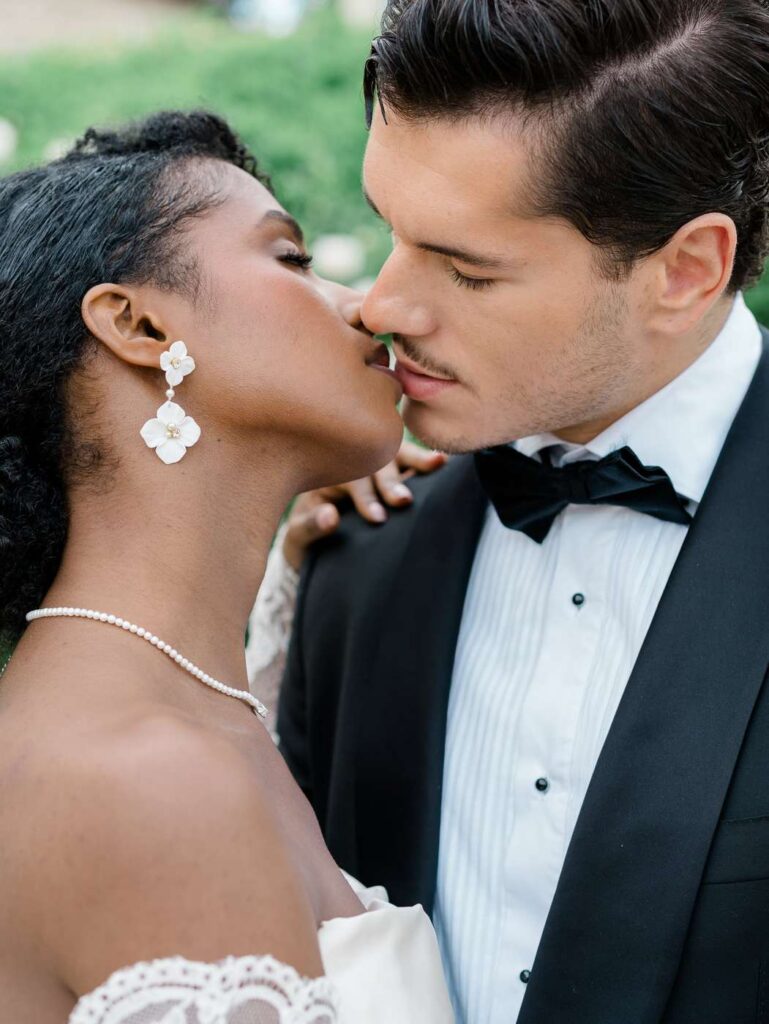 Bride and groom portraits at Chateau de Bagatelle in Dordogne
