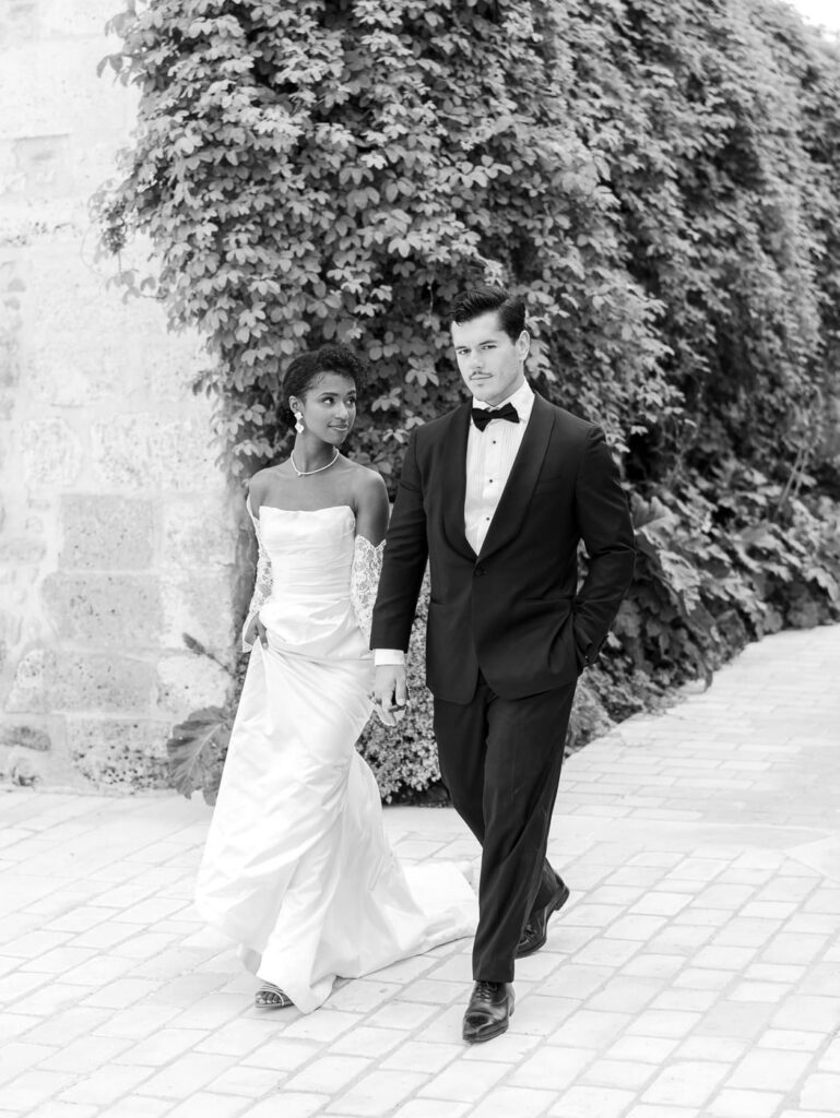 Bride and groom portraits at Chateau de Bagatelle in Dordogne
