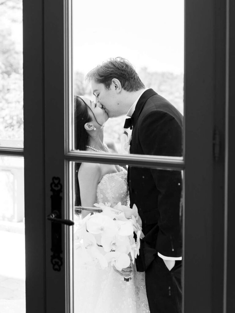 Chinese wedding at Domaine de la Fauconnie in Dordogne