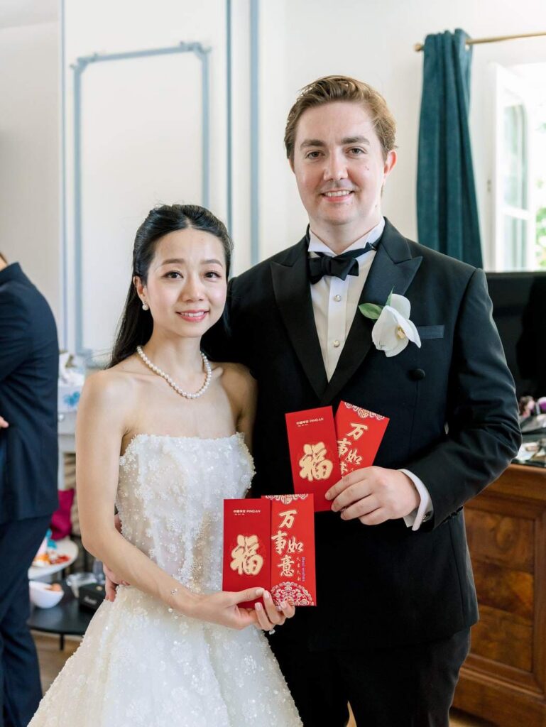 Chinese tea ceremony wedding at Domaine de la Fauconnie in Dordogne