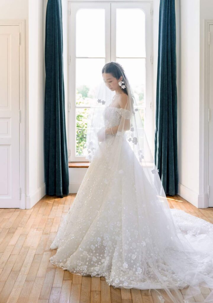 Chinese wedding at Domaine de la Fauconnie in Dordogne