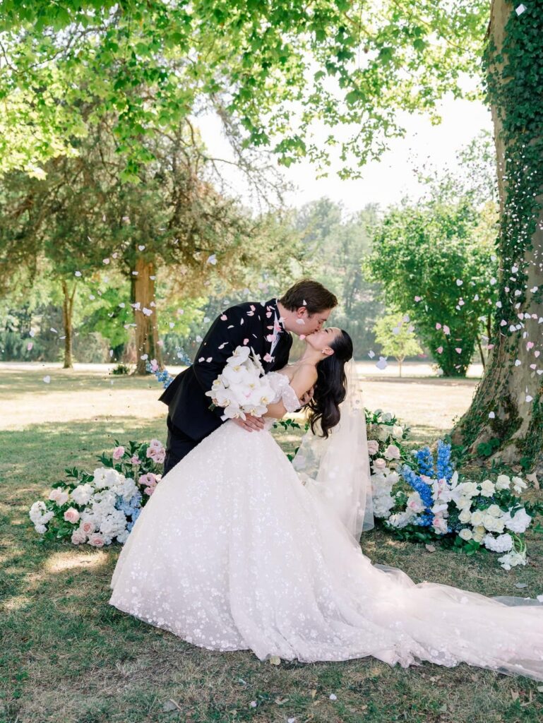 Chinese wedding at Domaine de la Fauconnie in Dordogne