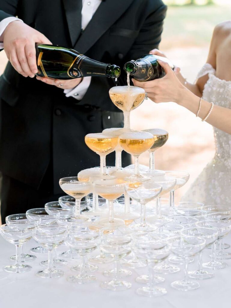 Chinese wedding at Domaine de la Fauconnie in Dordogne