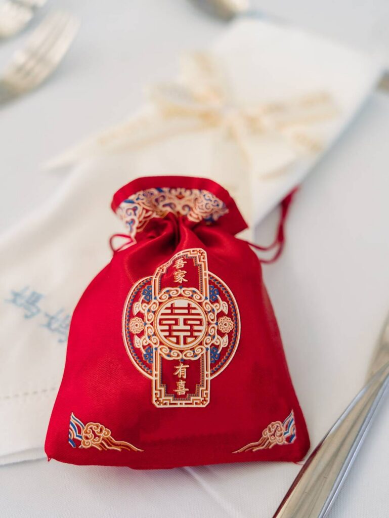 Chinese wedding at Domaine de la Fauconnie in Dordogne