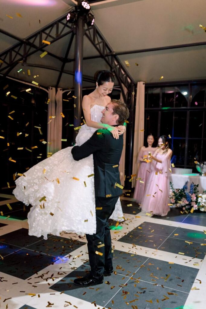 wedding first dance at Domaine de la Fauconnie in Dordogne